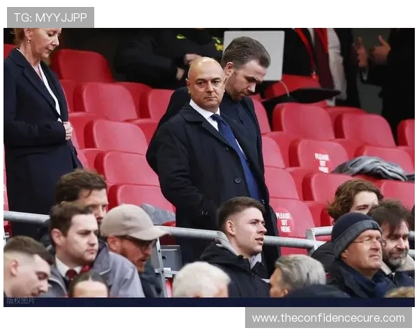 波叔坦言曾有机会执教皇马但因承诺列维坚持留在热刺