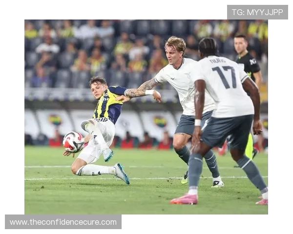 希曼斯基制胜进球波兰半场1-0领先立陶宛 希曼斯基制胜进球波兰半场1-0领先立陶宛