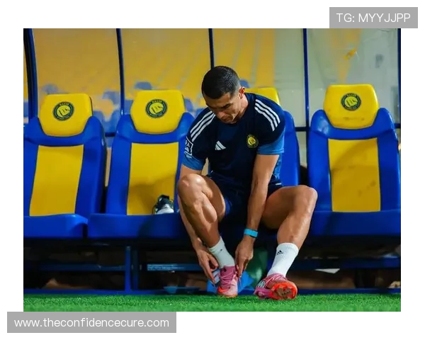 C罗：我现在踢英超也能进这么多球；在西班牙进球比沙特容易